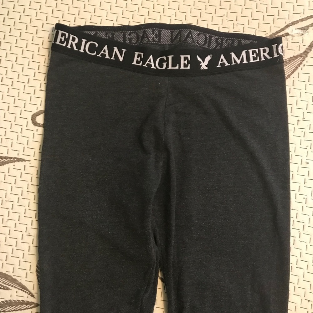 AMERICAN EAGLE HIGH RISE LEGGINGS